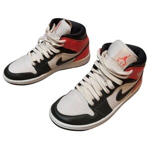 Nike Women's Air Jordan Sneakers 1 Mid SE 'Newsprint' - Size 6